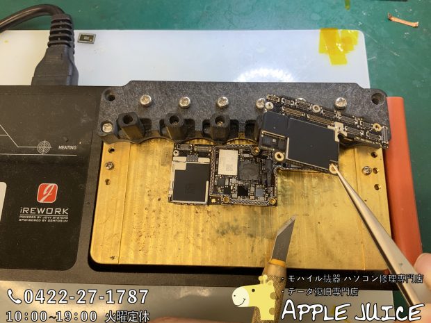 【iPhoneX、XSのタッチが効かない！基板(基盤)修理！】フロントパネル、パーツを交換してもダメなiPhoneの原因は？